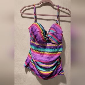 ⭐️ 2/$10 ⭐️ Multi-Colored Bathing Suit Top